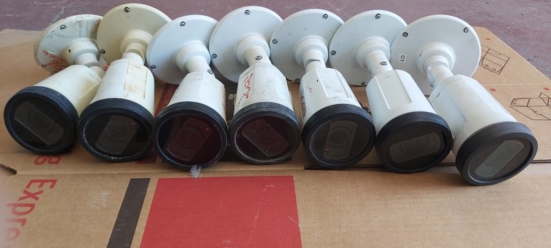 Lot of 7 Axis AXIS P1425-LE MKII Network Security Camera Make Offers!