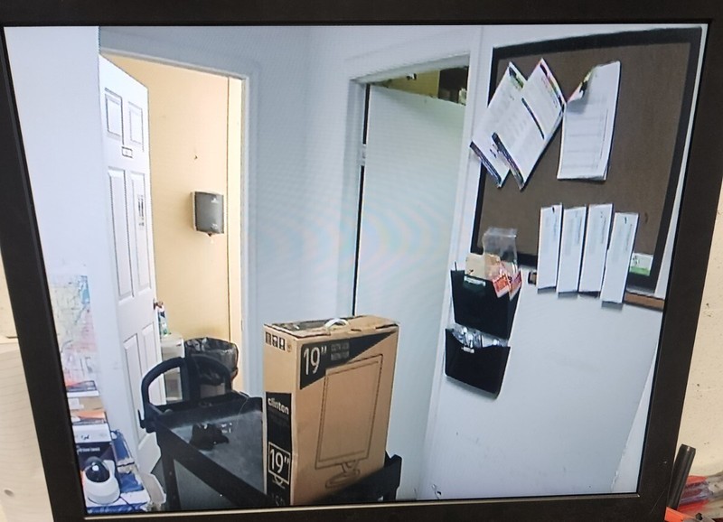 Samsung SCV-6083R 2MP IR HD Security Varifocal Dome Camera - BNC AHD 1080P CCTV gallery