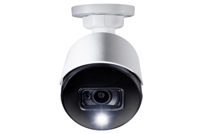 Lorex C881DA 4K Ultra HD Analog Active Deterrence Bullet Camera CNV(USED) gallery