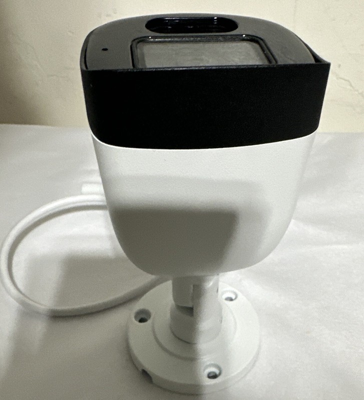 Outdoor Security Camera *SOLD AS-IS* Model SINIS-9030w65US-M