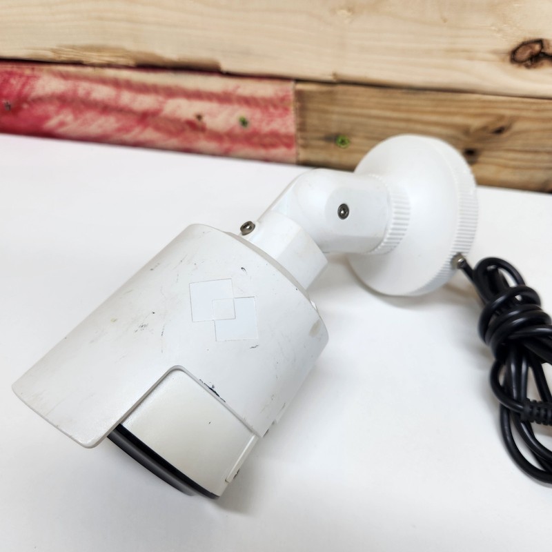 Lorex FXCX3 2K 4MP Outdoor Wi-Fi Bullet Security Camera HD Ultra Wide Angle Used gallery