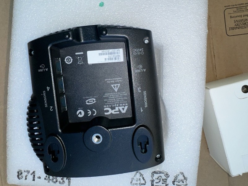 APC NetBotz Room Sensor Pod 155 NBPD0155 gallery