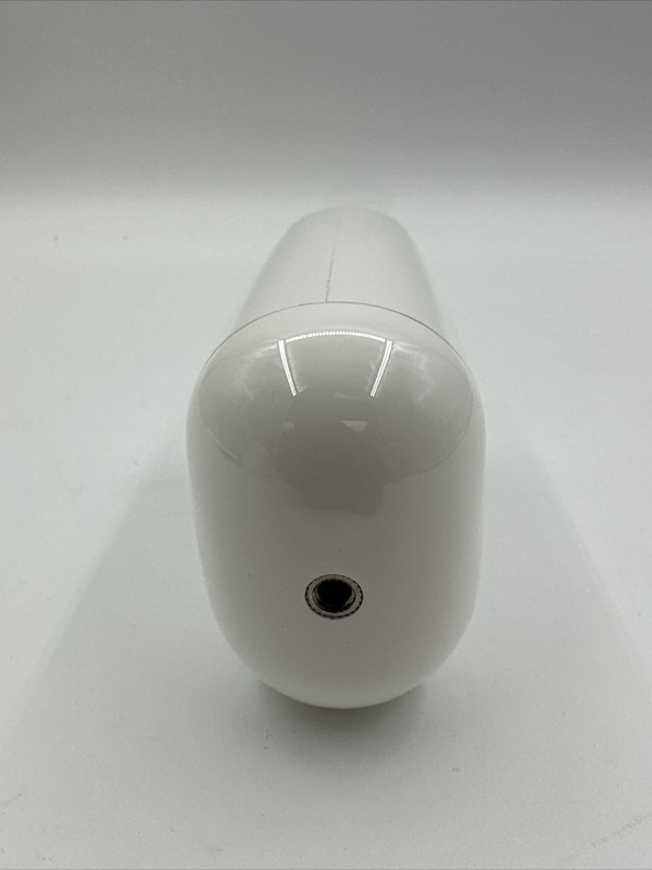 Arlo Essential Spotlight Camera Indoor/Outdoor Security Camera - CAMERA ONLY gallery