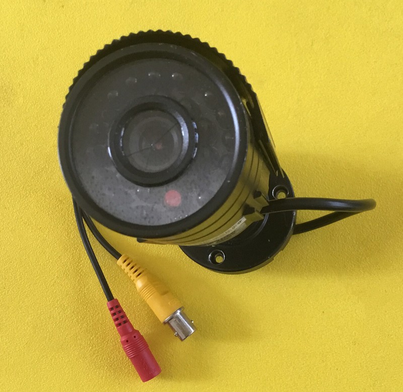 Defender 21002Home Business Surveillance Camera Front Small Glass Broke For Part