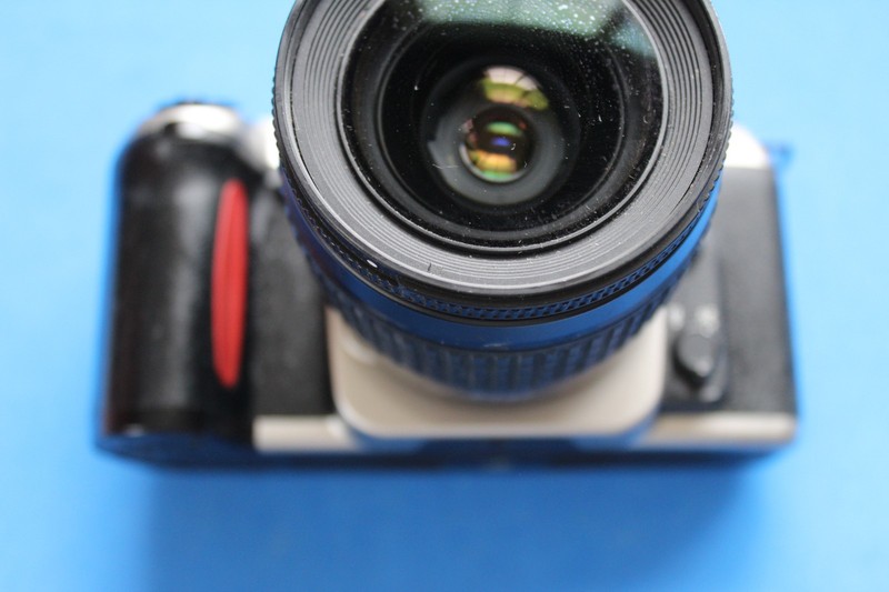 NIKON N65 35MM CAMERA (NOT TESTED) gallery