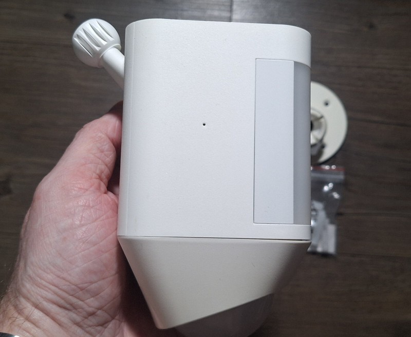 Ring Spotlight Cam Battery Wireless Security Camera W/ 2 Batteries&Accessories gallery