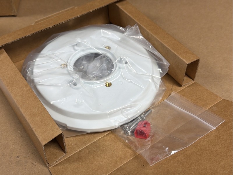 AXIS M5525-E 60HZ IP Network Outdoor Camera 01146-001 10X PTZ 2MP FAST SHIPPINGo gallery
