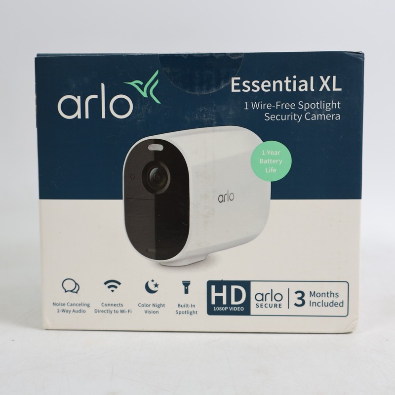 Arlo Essential XL VMC2032-100NAS 1080p Wireless Indoor/Outdoor Spotlight Camera gallery