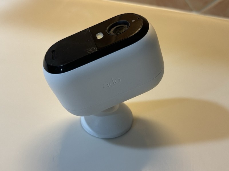Arlo Essential 2nd Gen VMC2050 HD Wire-Free Security Camera Used gallery