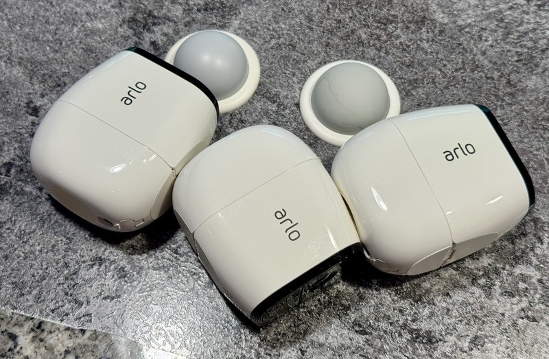 Arlo Pro VMC4030 Add-On Wireless Security Camera White with Battery, Lots of 3 gallery