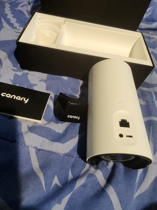 Canary View CAN100USWT White/Black Wireless 1080pHD Indoor Smart / Camera Only gallery