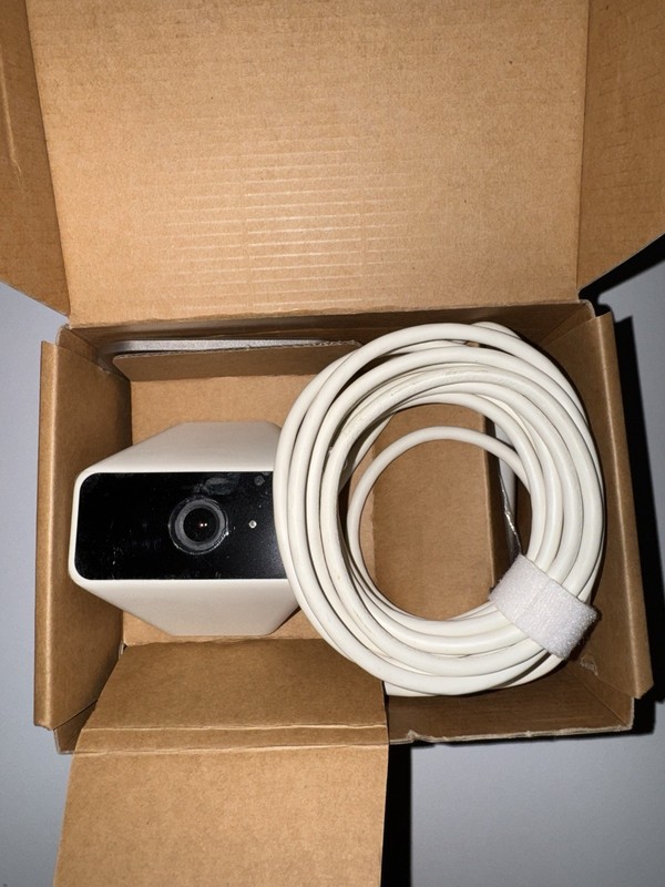 Cox Security Camera XCAM2 Model SCHC2AEW New Open Box gallery