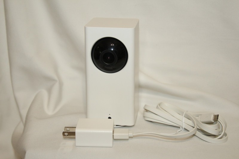 WYZE CAM PAN WYZECP1 INDOOR WI-FI CAMERA WITH NIGHT VISION AND 2-WAY AUDIO WORKS