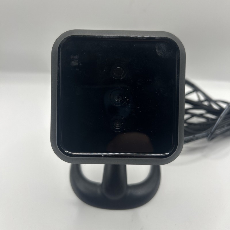 (A) ADT Pulse Wireless Day Night Indoor Network Camera RC8025B-ADT W/ Cord