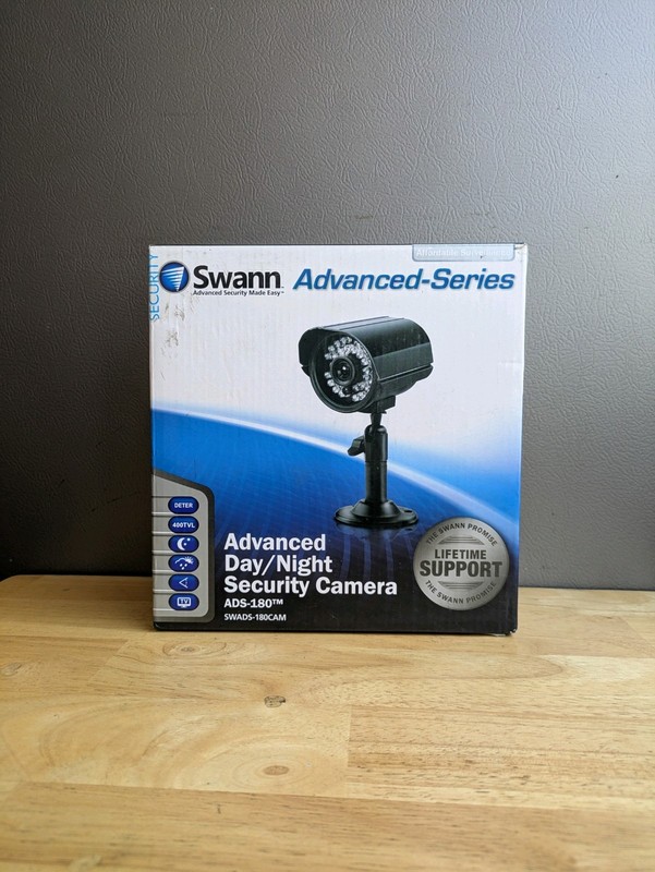 Swann Advanced-Series Day/Night Security Camera ADS-180
